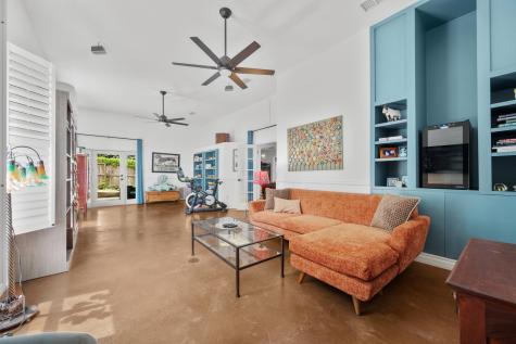 3415 Rain Forest Drive Austin TX 78746