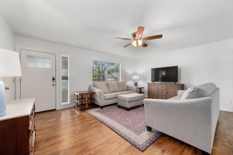 509 E 17th Street Georgetown TX 78626