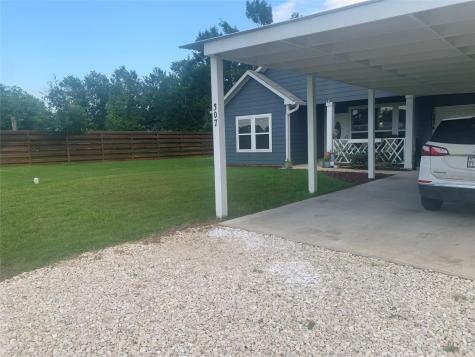 307 W Front Street SW Thorndale TX 76577