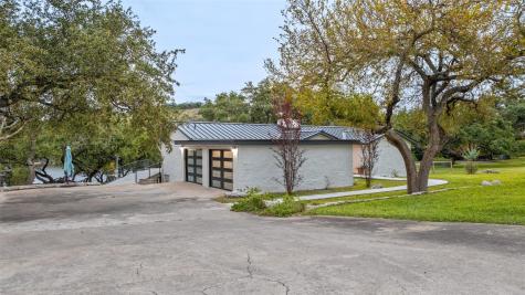 1204 Los Escondidos Street Marble Falls TX 78654