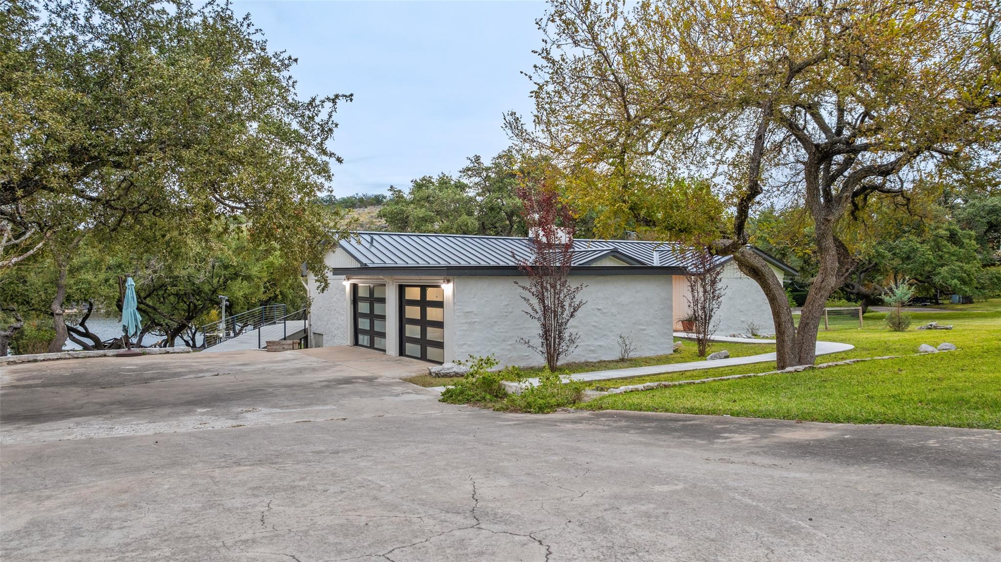 1204 Los Escondidos Street Marble Falls TX 78654