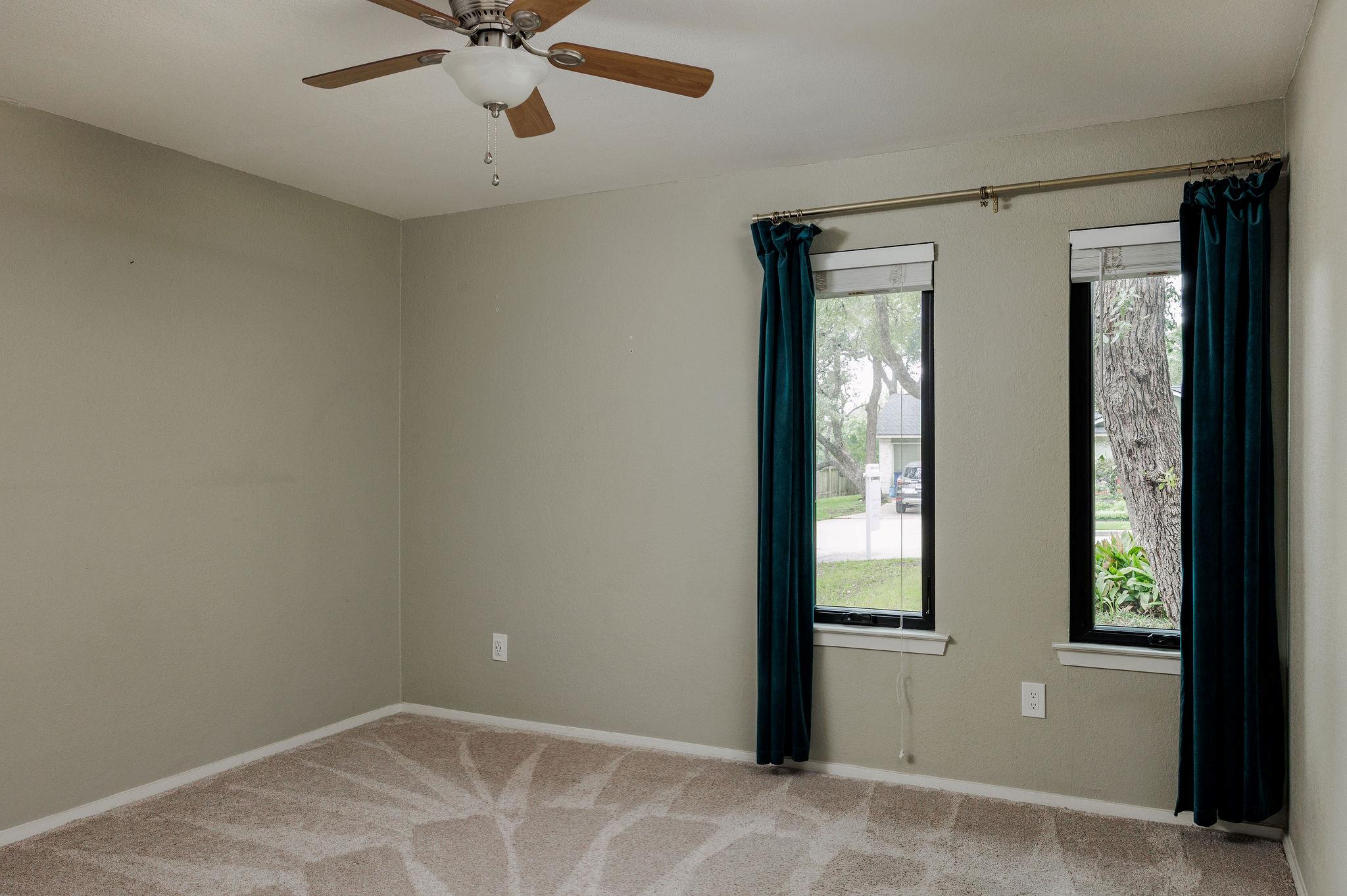 9219 Independence Loop Austin TX 78748