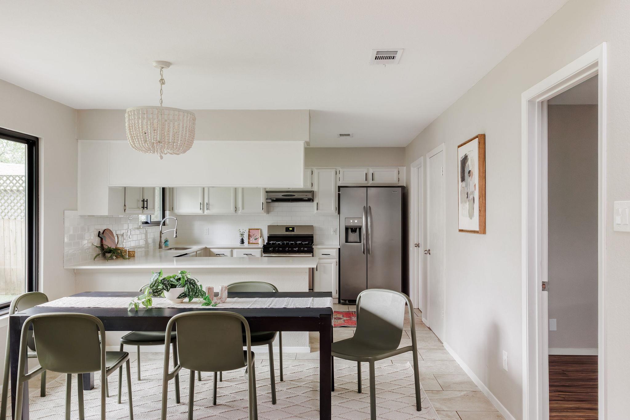 9219 Independence Loop Austin TX 78748