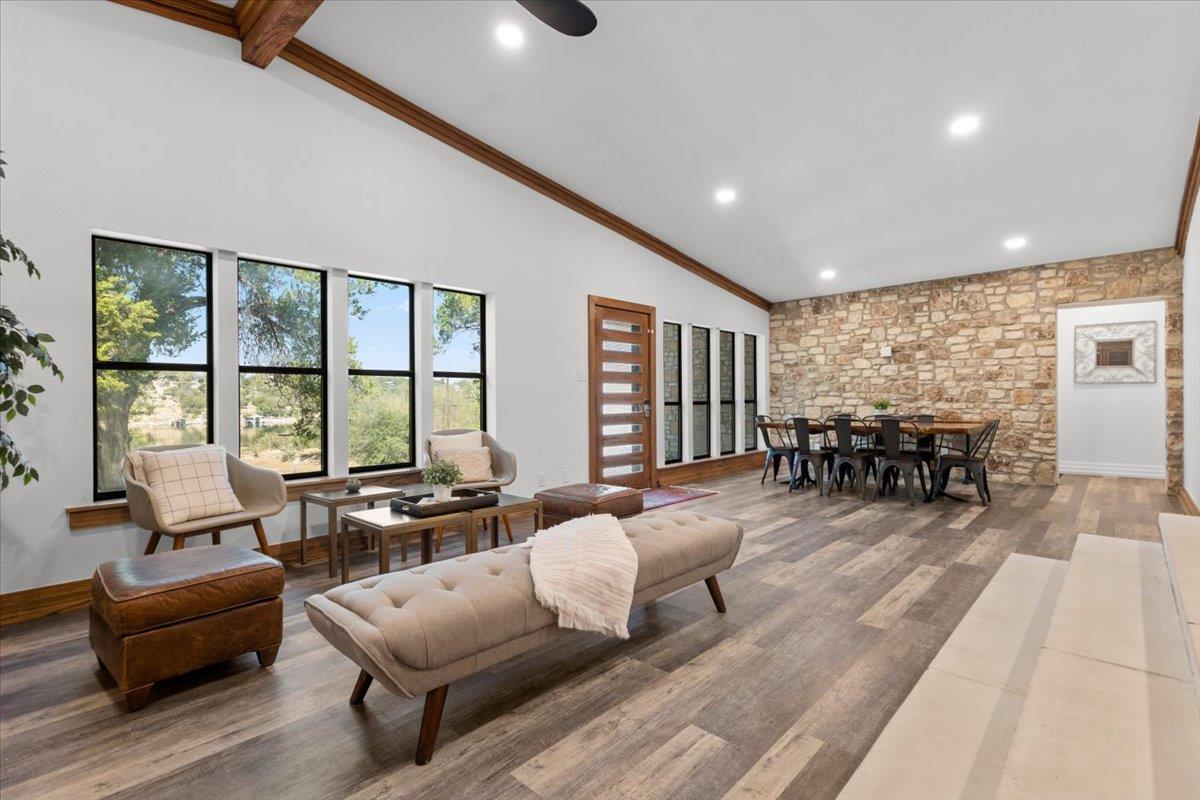 119 Vicinity Trail Spicewood TX 78669