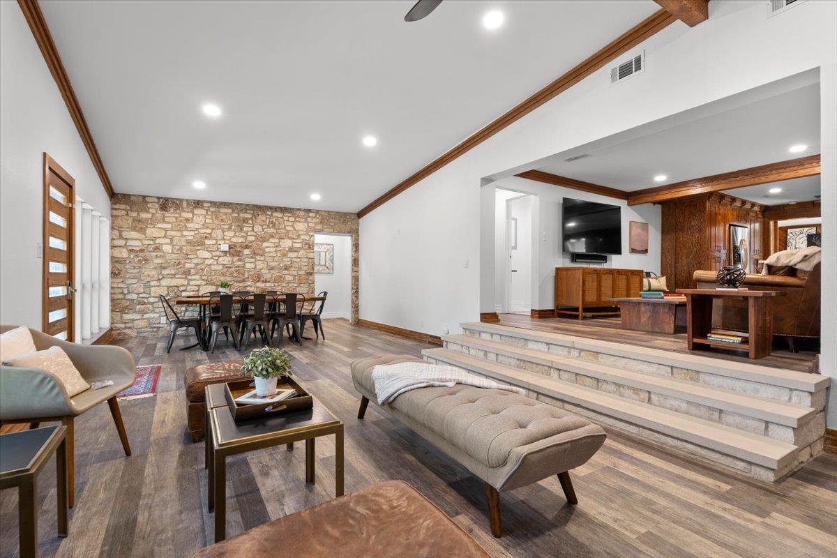 119 Vicinity Trail Spicewood TX 78669