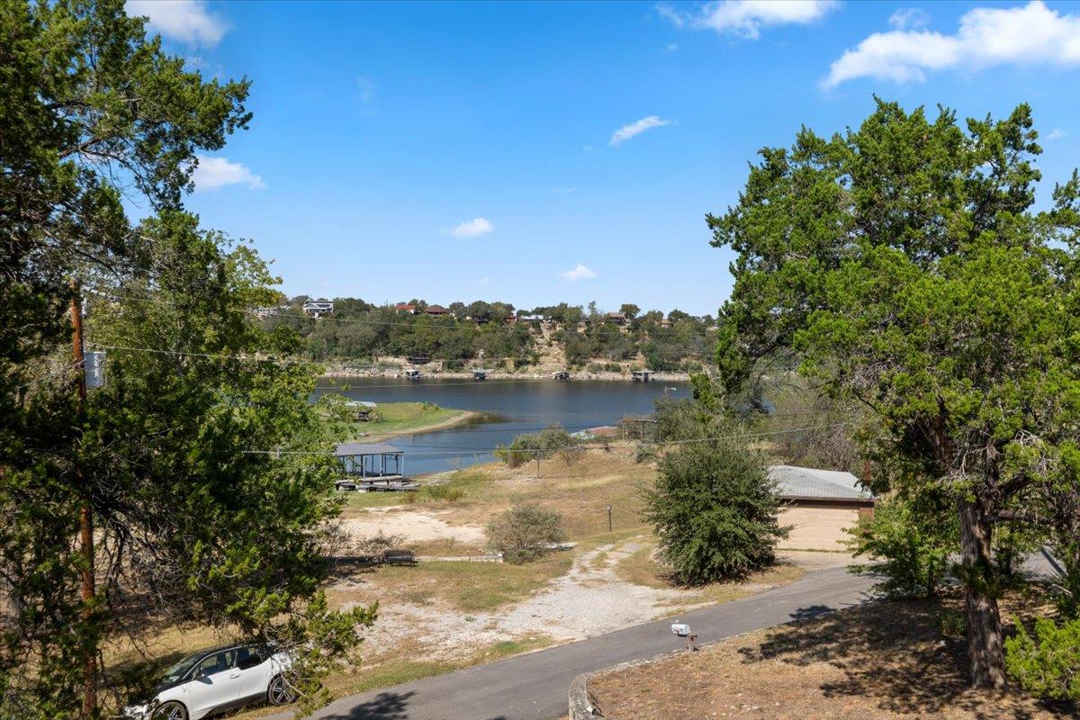 119 Vicinity Trail Spicewood TX 78669