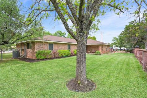 117 Lakewood Trail Leander TX 78641