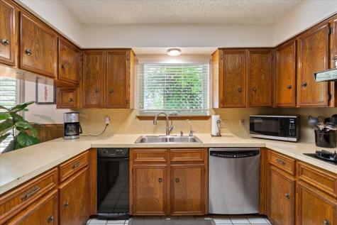 117 Lakewood Trail Leander TX 78641