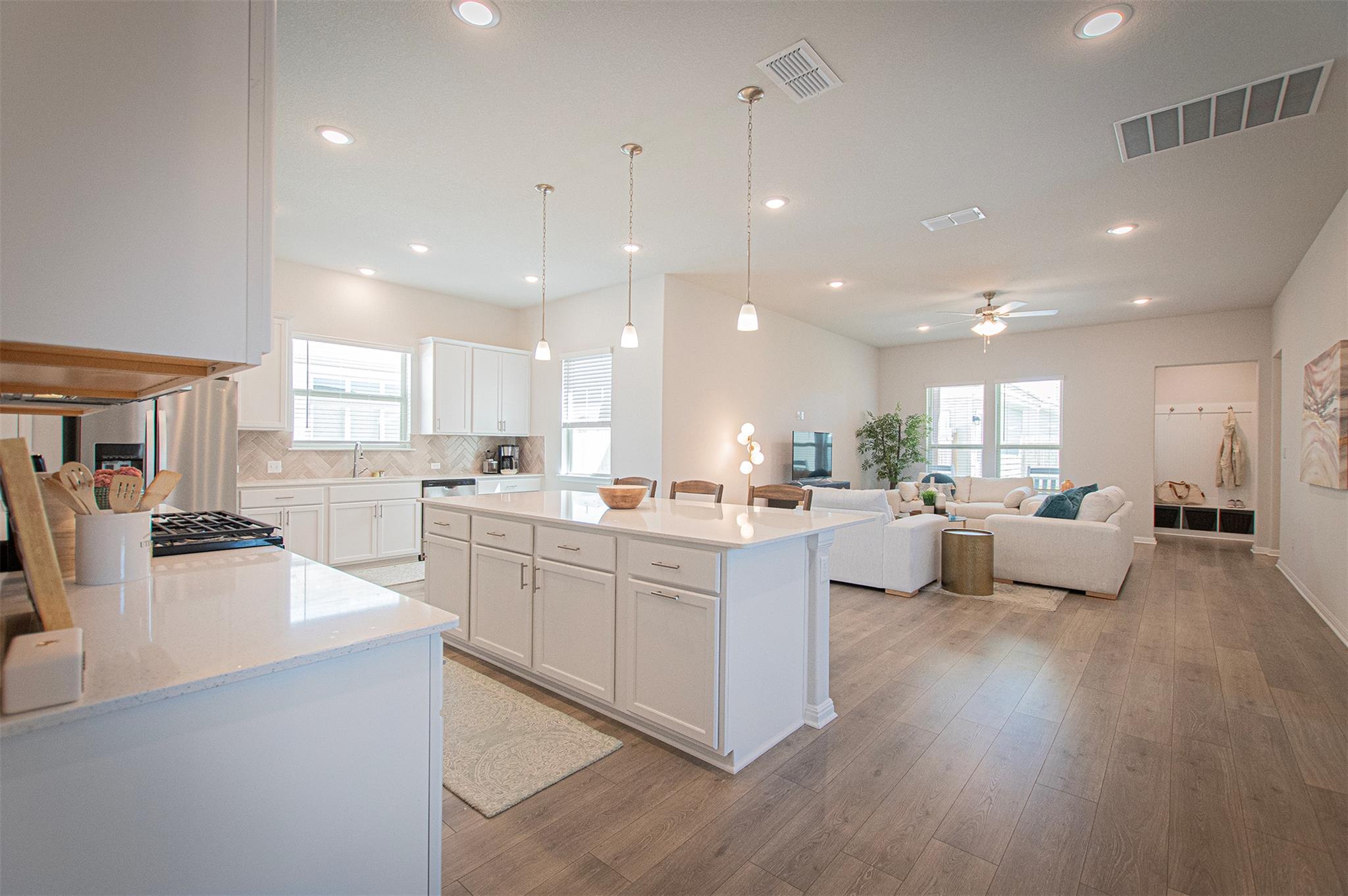249 Treadwell Lane Kyle TX 78640