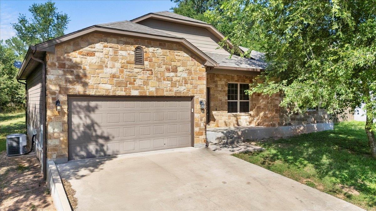 163 Puu Waa Waa Lane Bastrop TX 78602