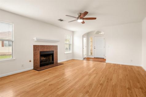 103 Pentire Way Hutto TX 78634