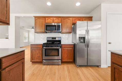 103 Pentire Way Hutto TX 78634