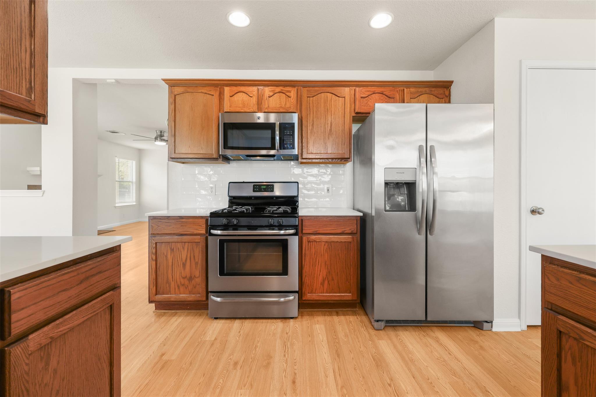 103 Pentire Way Hutto TX 78634
