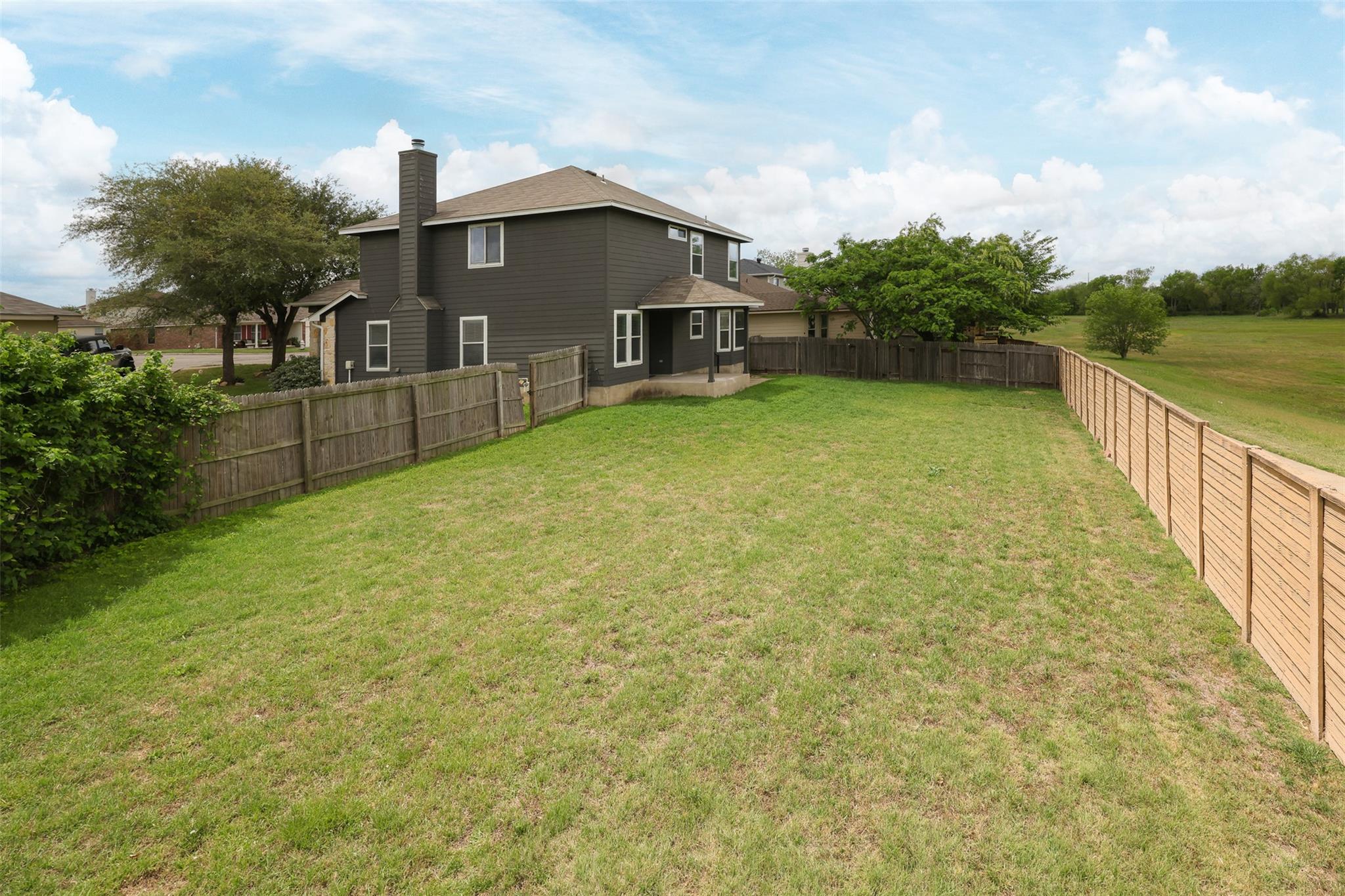103 Pentire Way Hutto TX 78634