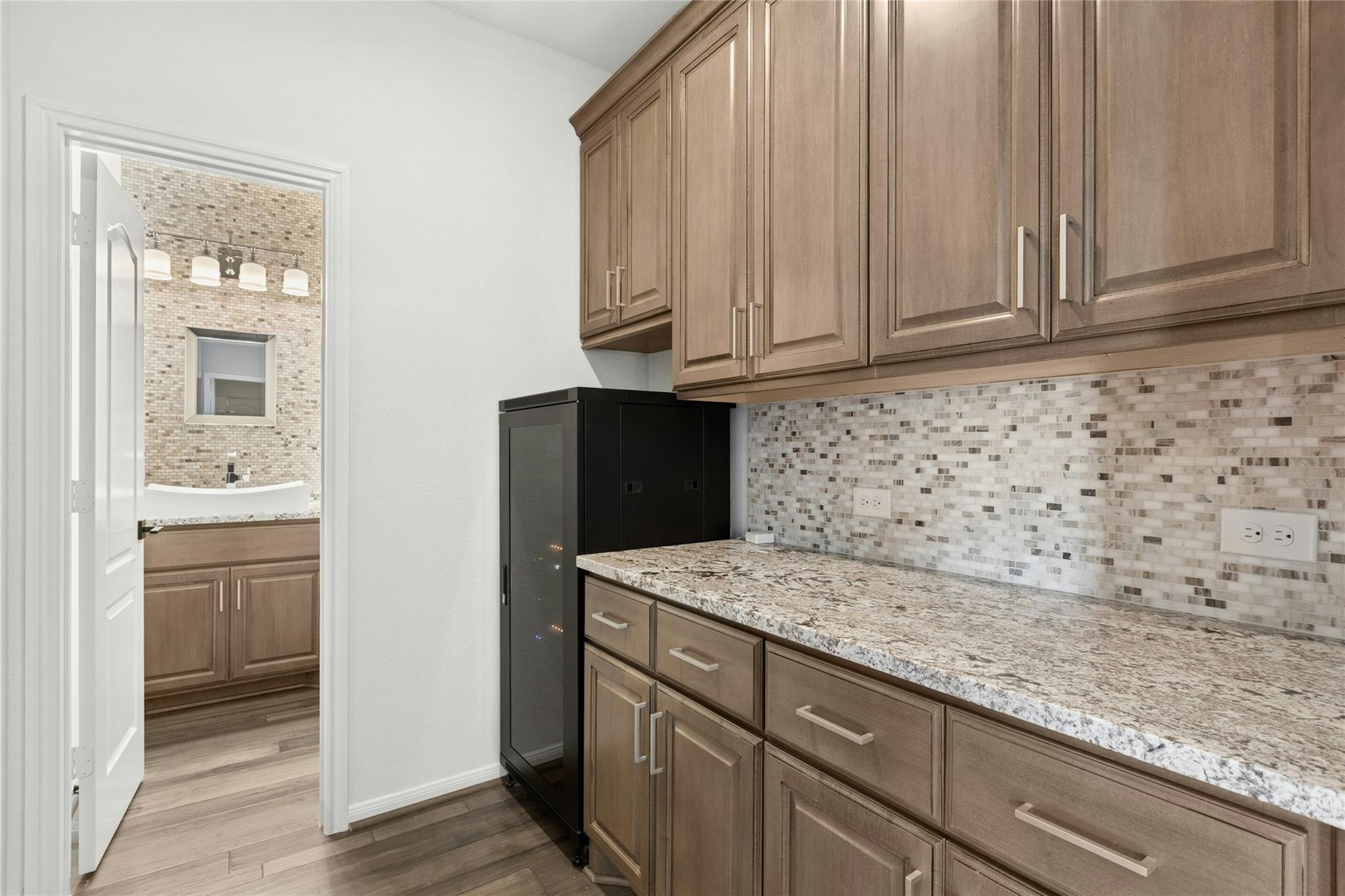 508 Woodside Terrace Austin TX 78738