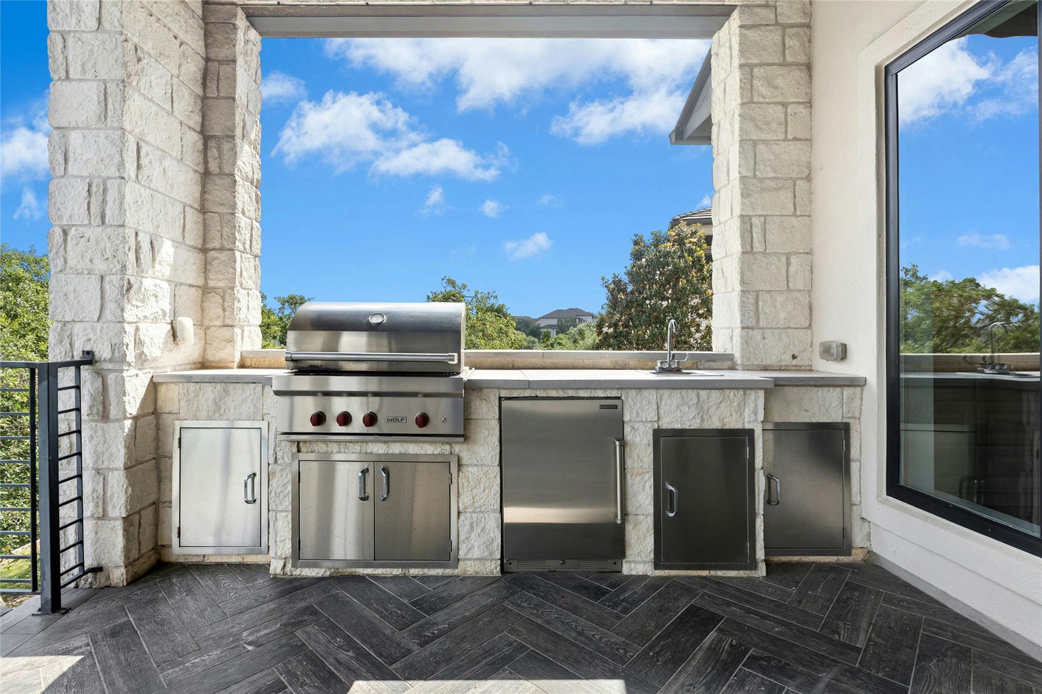 508 Woodside Terrace Austin TX 78738