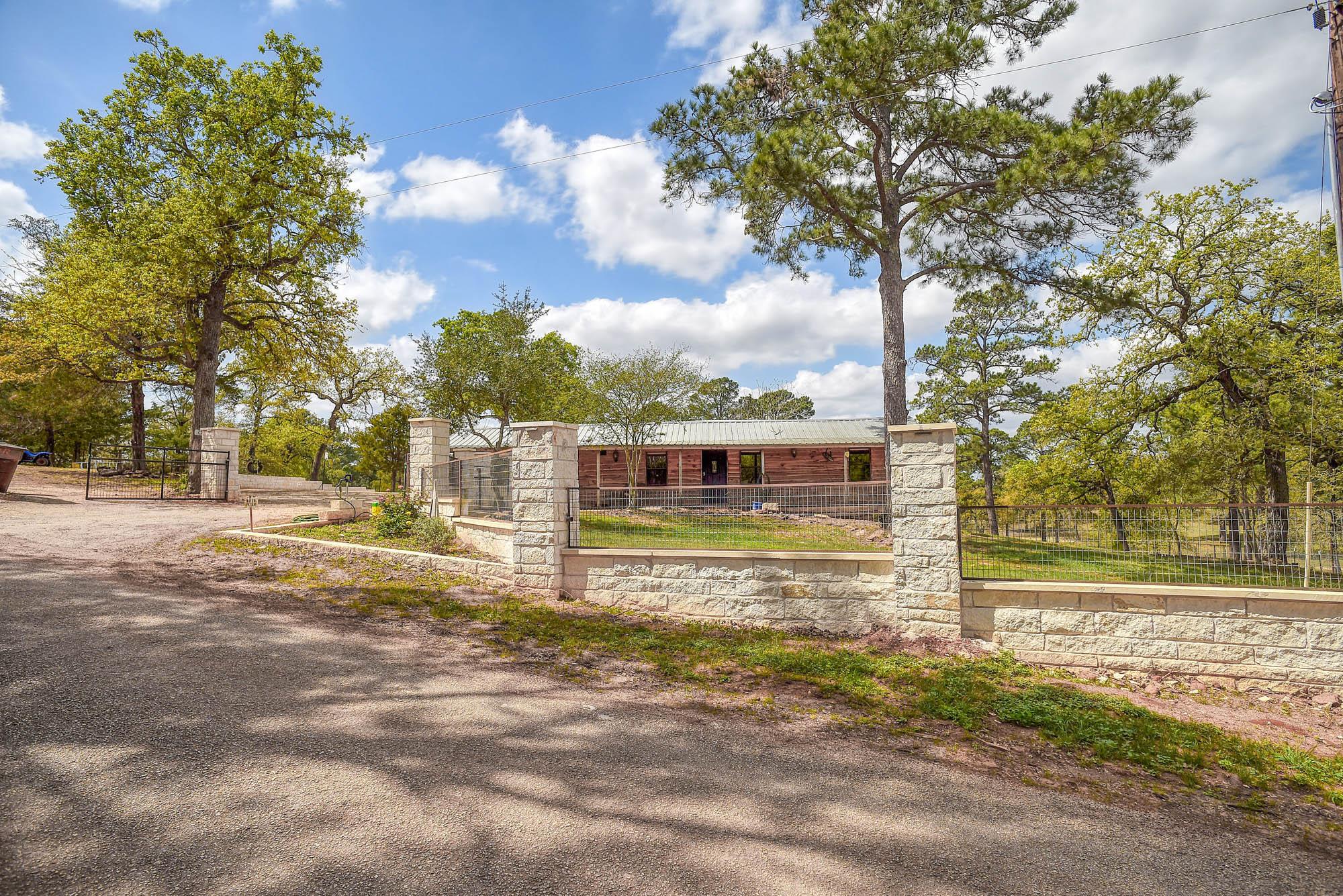 254 Copeland Hill Road Smithville TX 78957