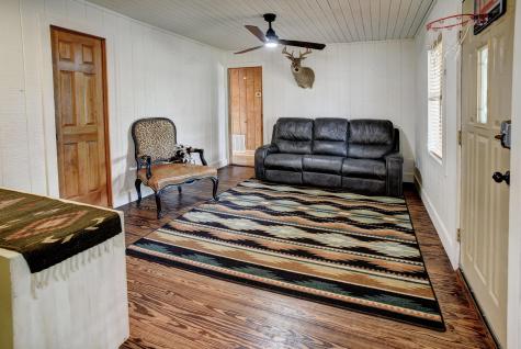 254 Copeland Hill Road Smithville TX 78957
