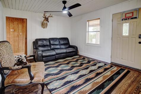 254 Copeland Hill Road Smithville TX 78957