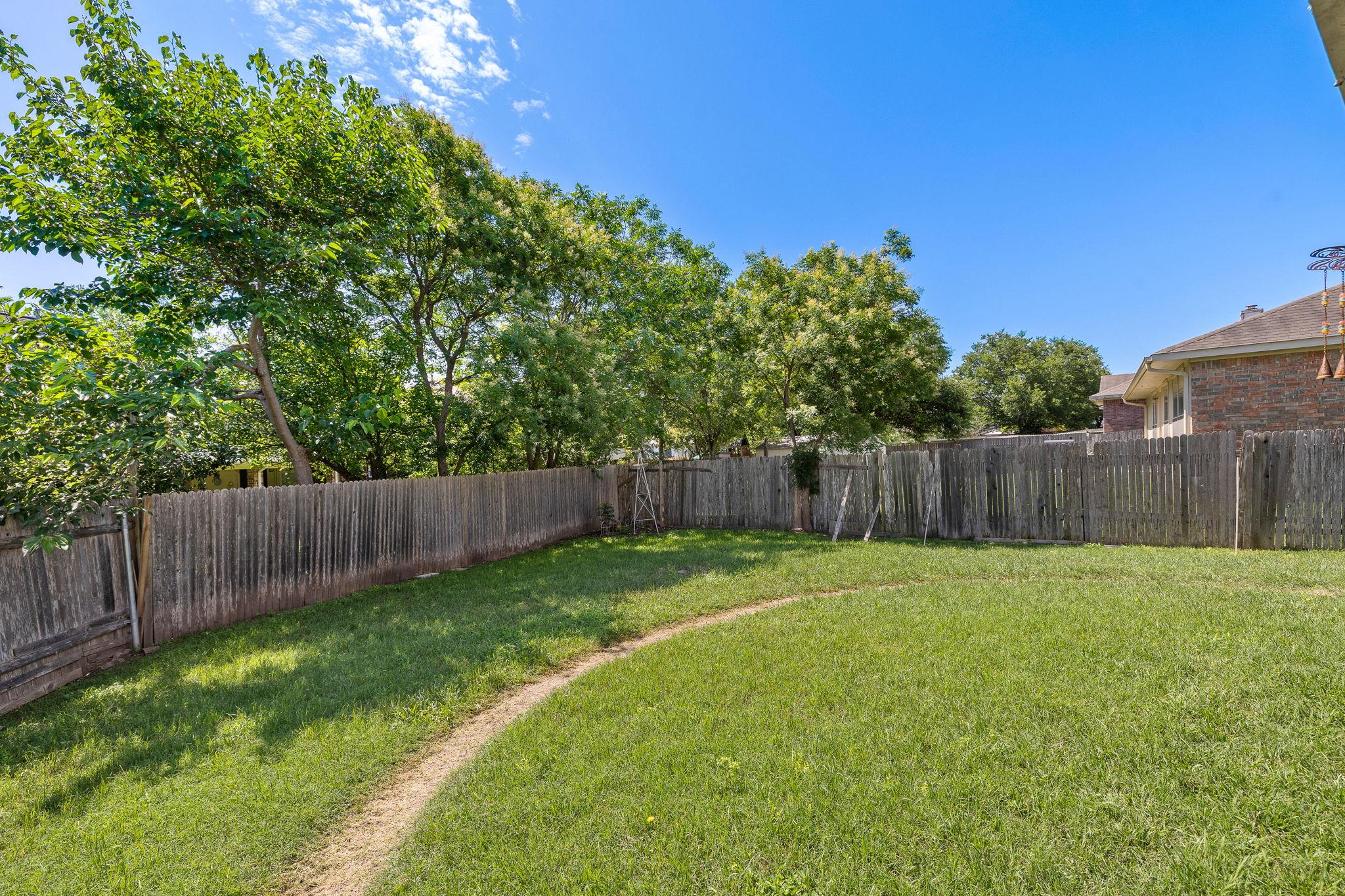 615 Runners Ridge Pflugerville TX 78660
