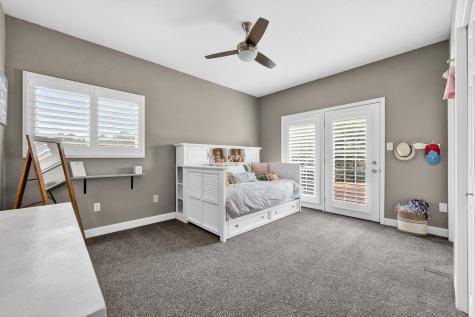 5 Leafdale Point The Hills TX 78738