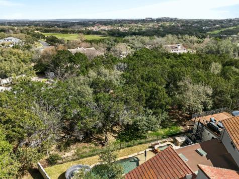 5 Leafdale Point The Hills TX 78738