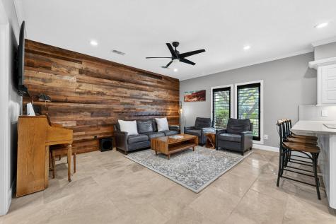 5 Leafdale Point The Hills TX 78738