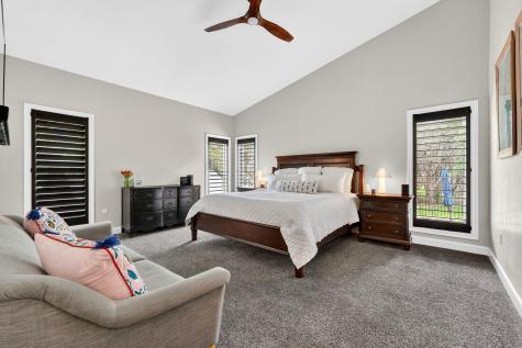 5 Leafdale Point The Hills TX 78738