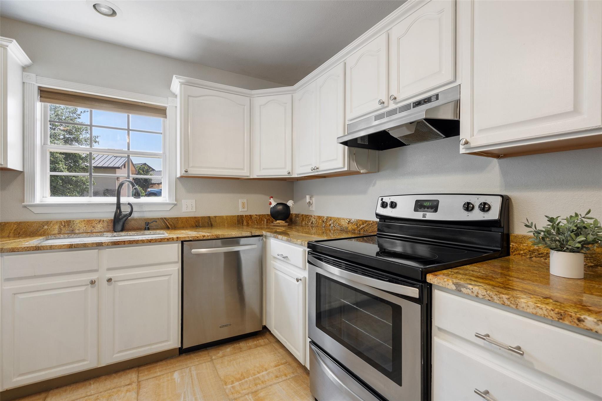 151 Uplift Horseshoe Bay TX 78657