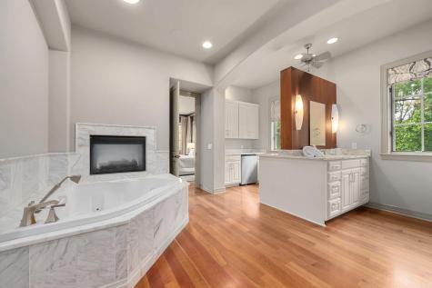 3407 Woodcutters Way Austin TX 78746