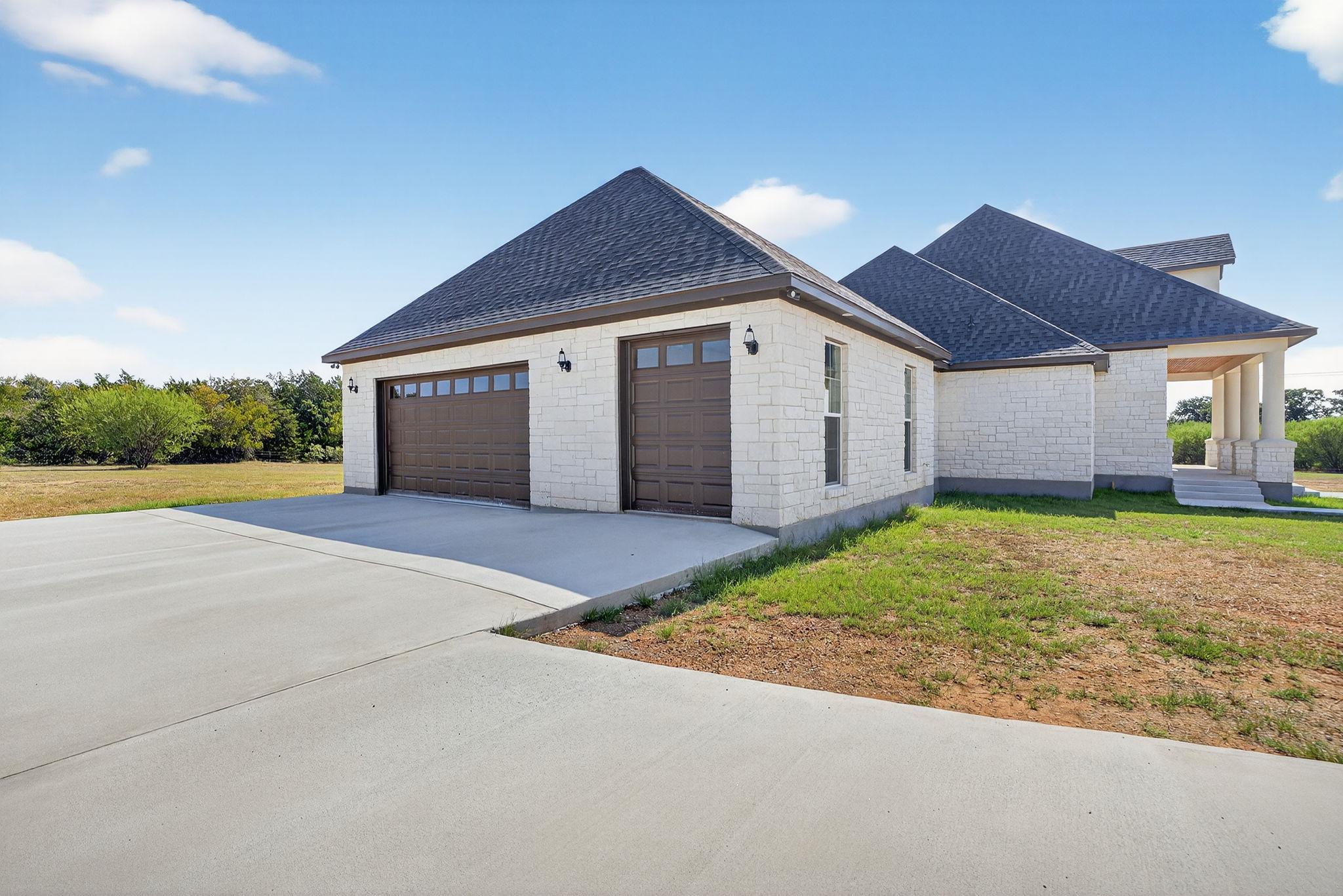 1035 Brandywine Court Elgin TX 78621