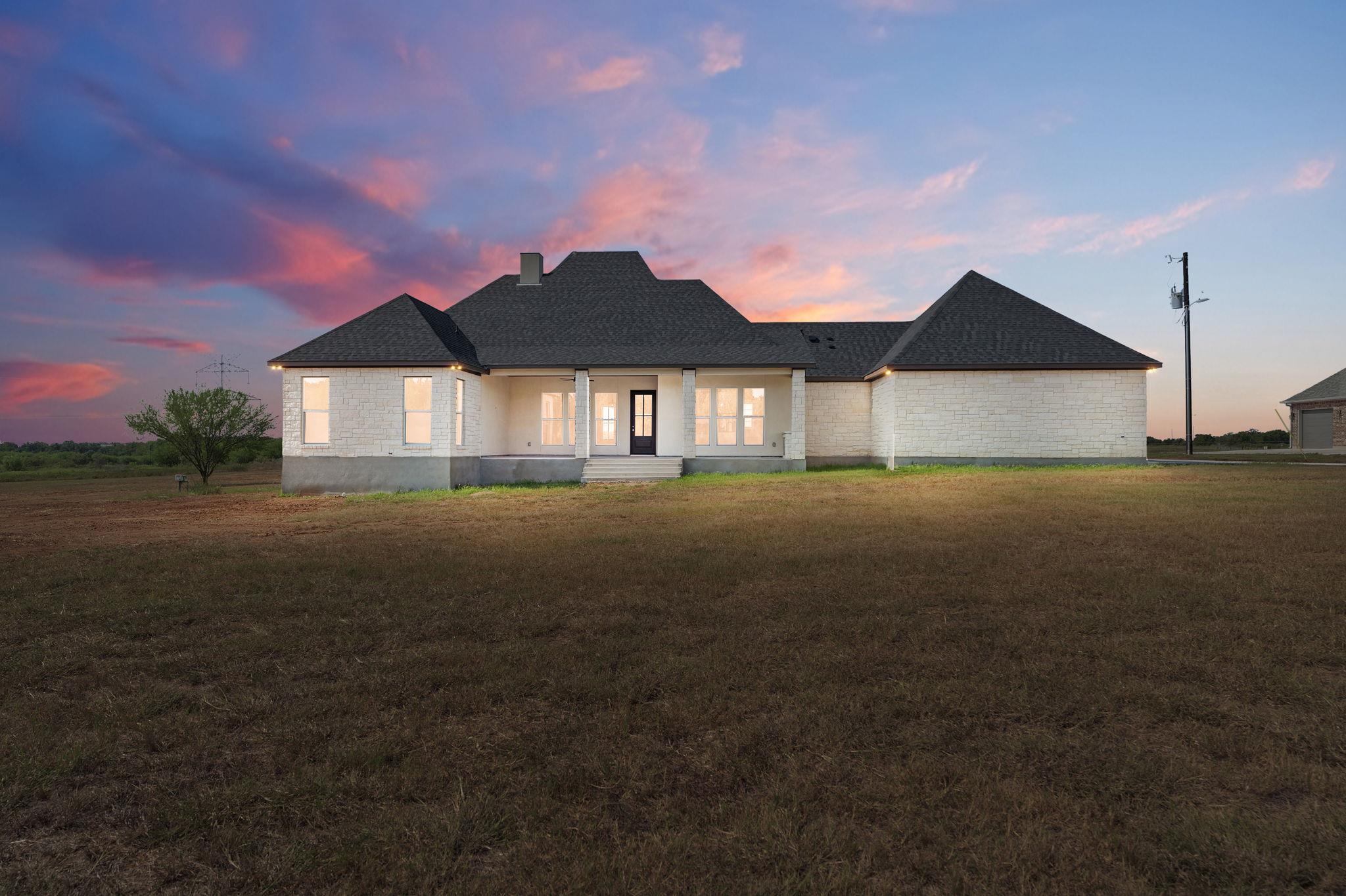 1035 Brandywine Court Elgin TX 78621