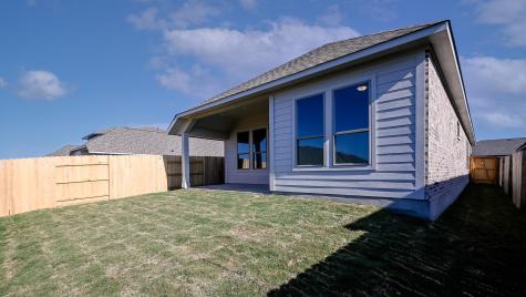 186 Blackborrow Drive Kyle TX 78640