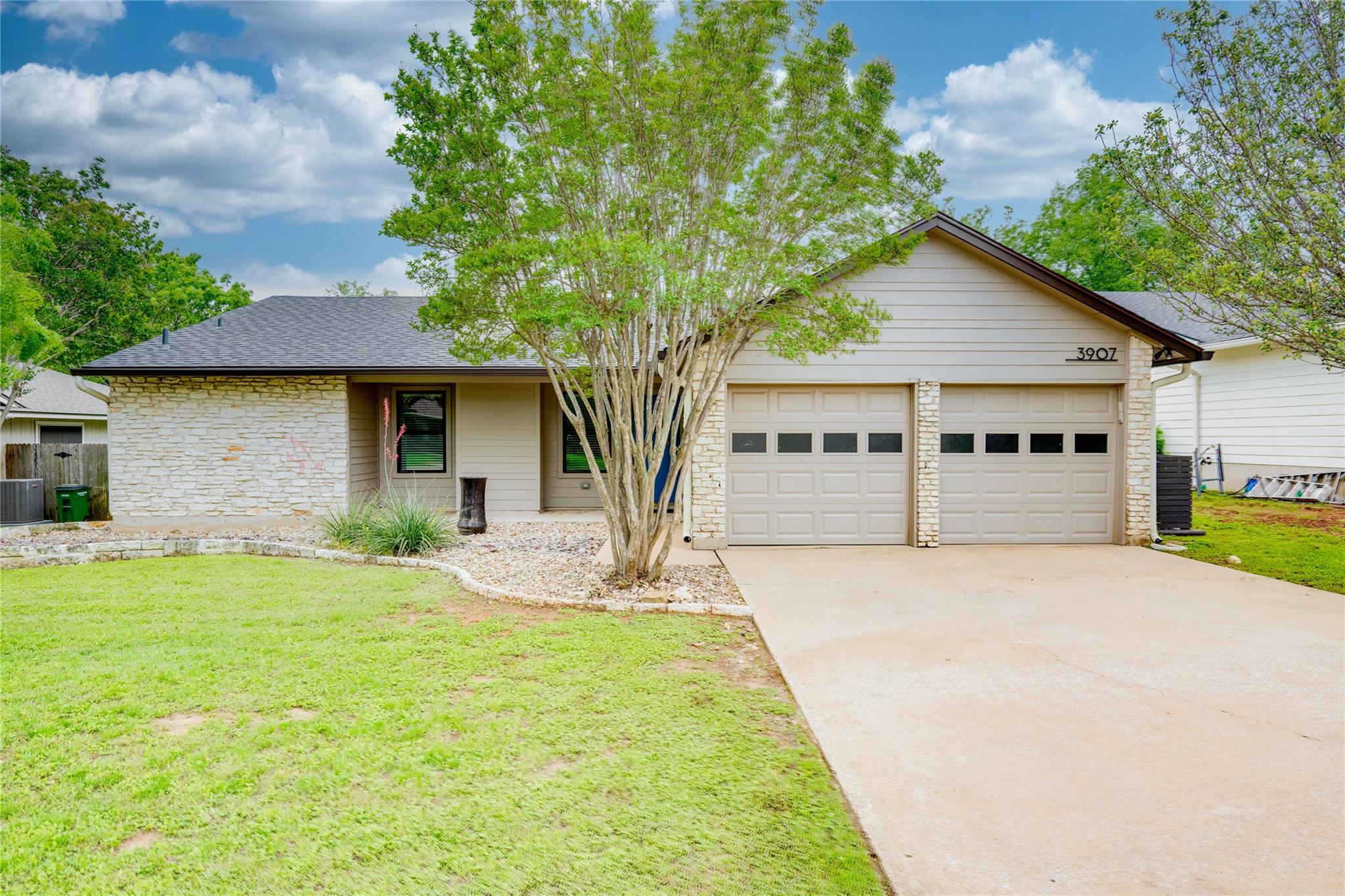 3907 Skipton Drive Austin TX 78727