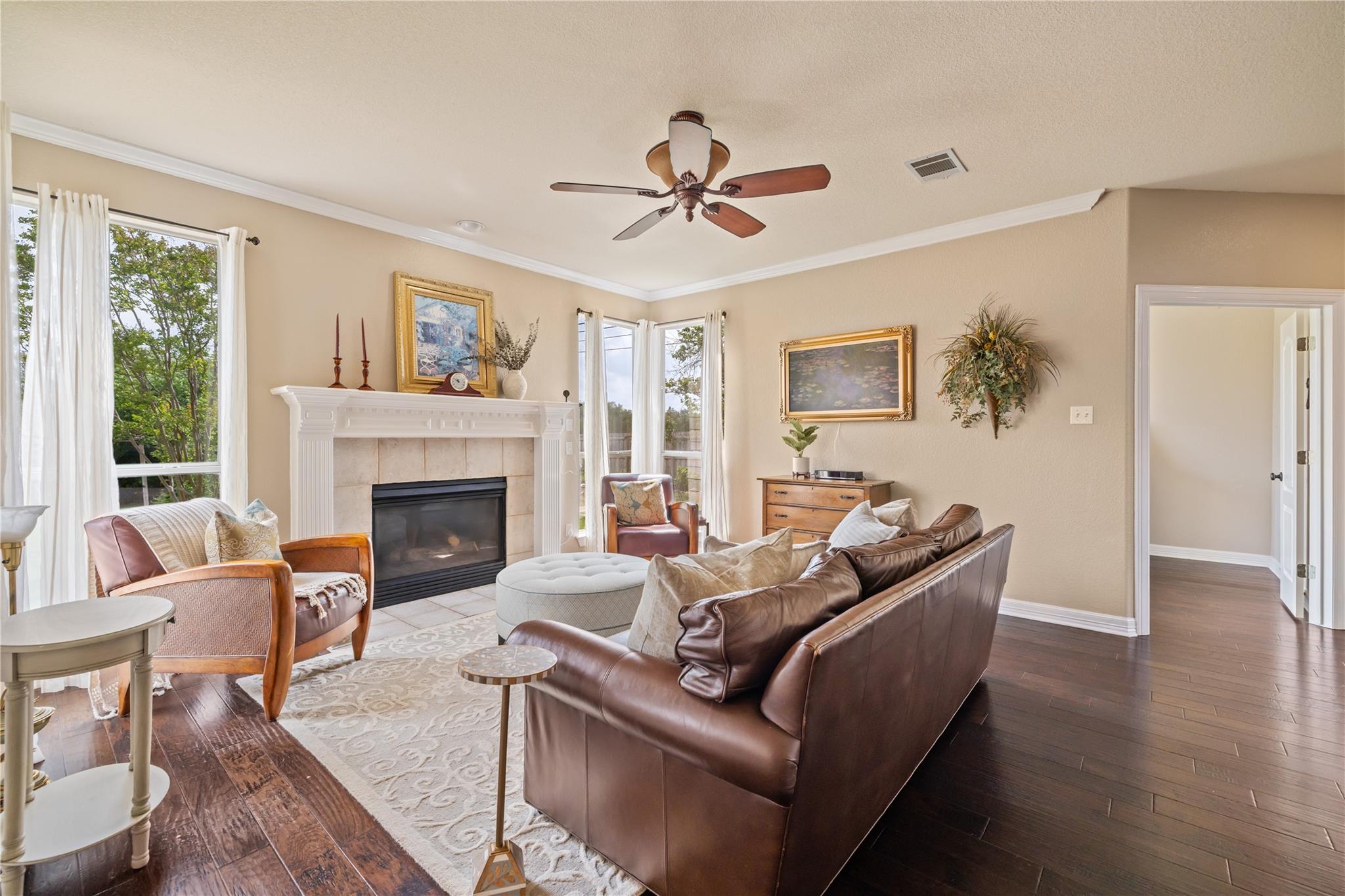 100 S Ridge Circle Georgetown TX 78628