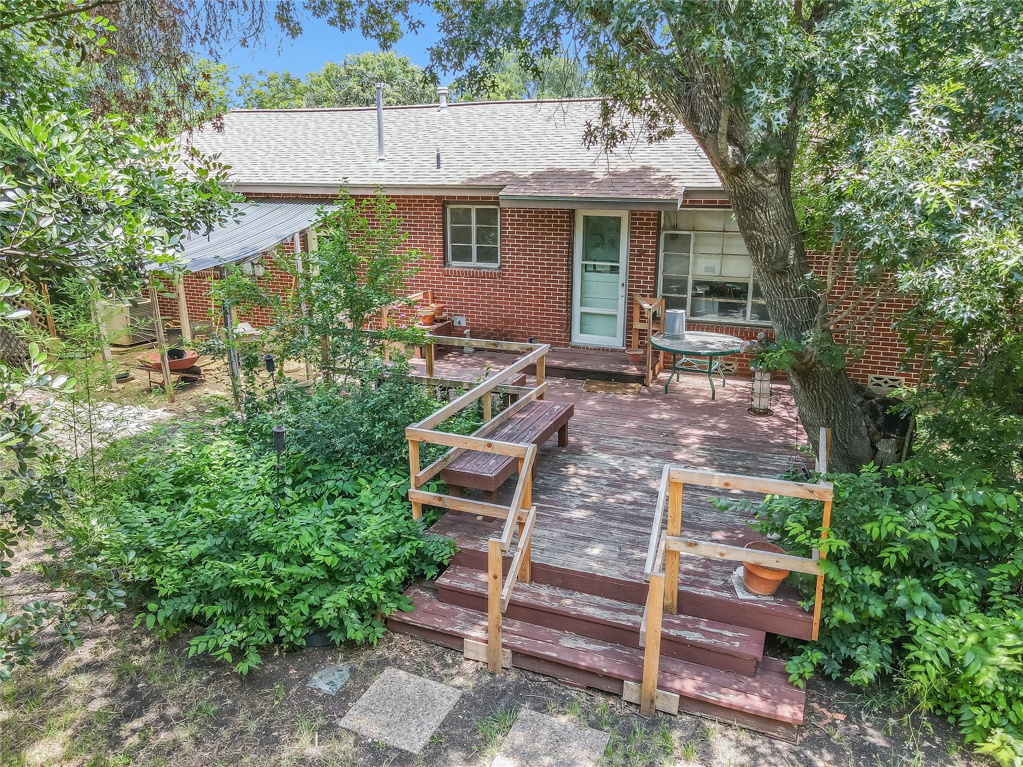 2901 W 45th Street Austin TX 78731