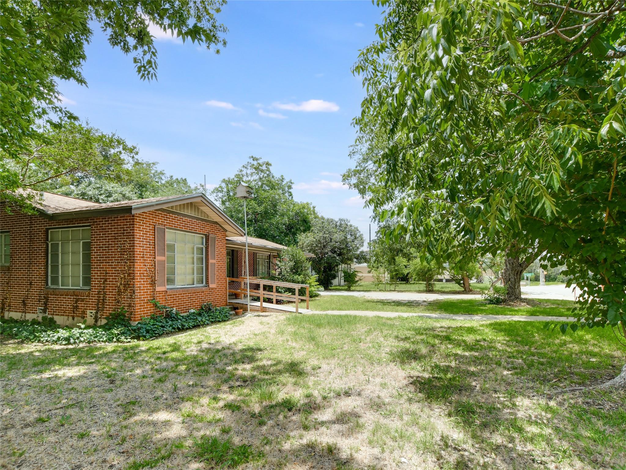 2901 W 45th Street Austin TX 78731