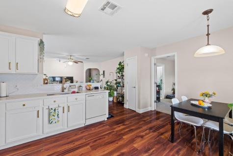 5220 Hutchinson Drive Austin TX 78723