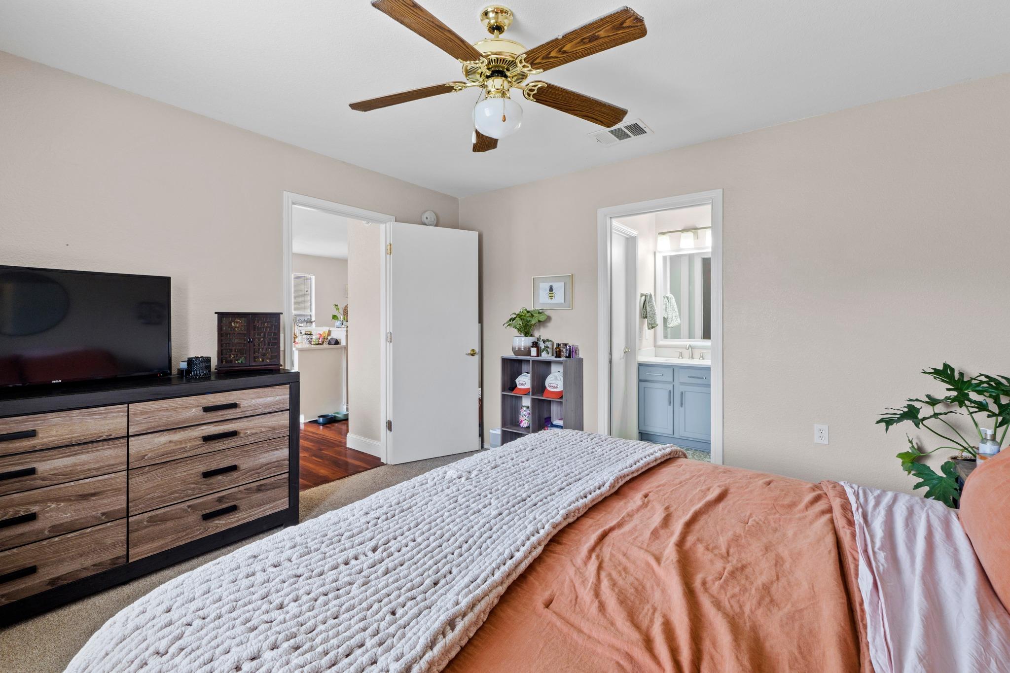 5220 Hutchinson Drive Austin TX 78723