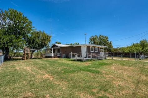 225 E Greencastle Granite Shoals TX 78654