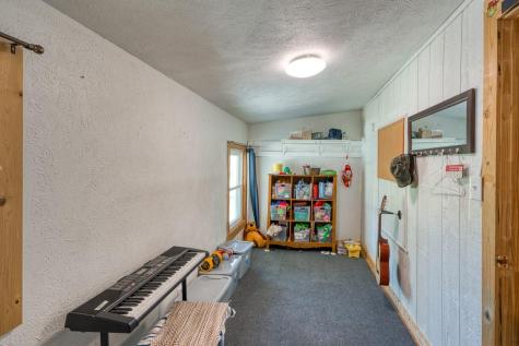 225 E Greencastle Granite Shoals TX 78654