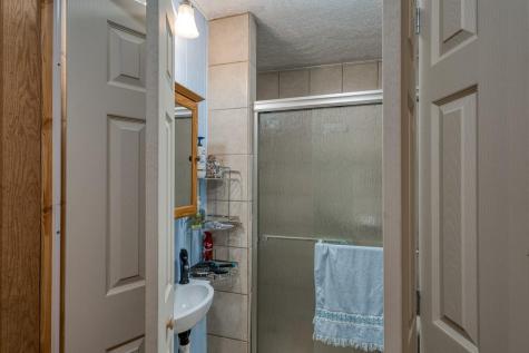 225 E Greencastle Granite Shoals TX 78654