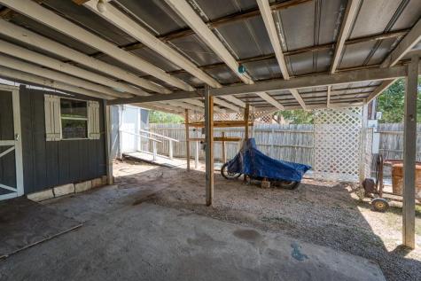 225 E Greencastle Granite Shoals TX 78654