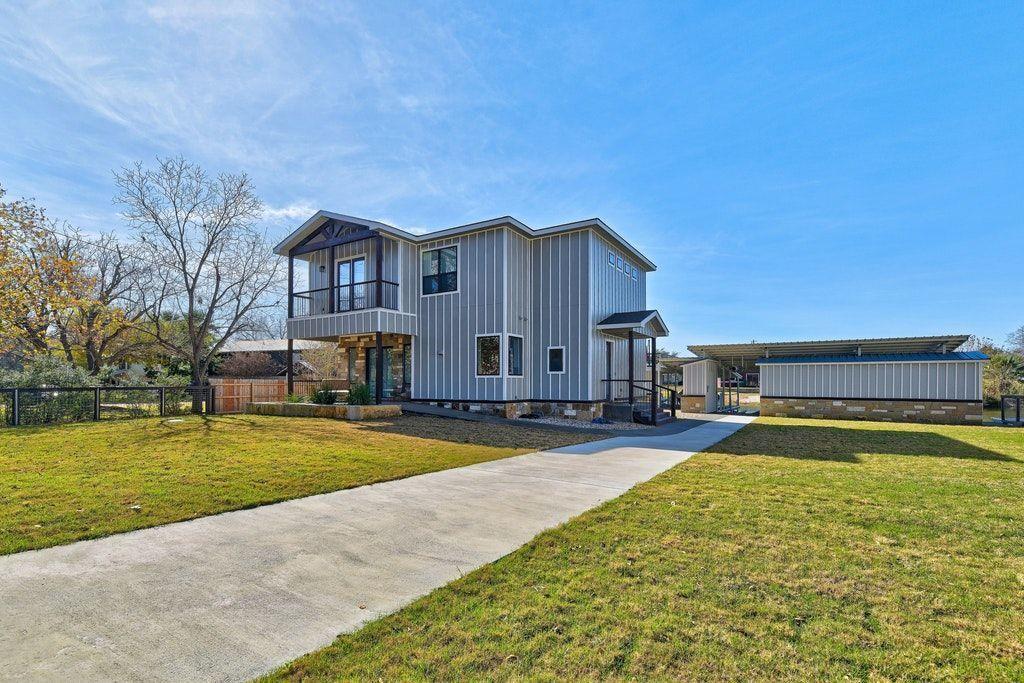 1506 Hill Top Drive Granite Shoals TX 78654