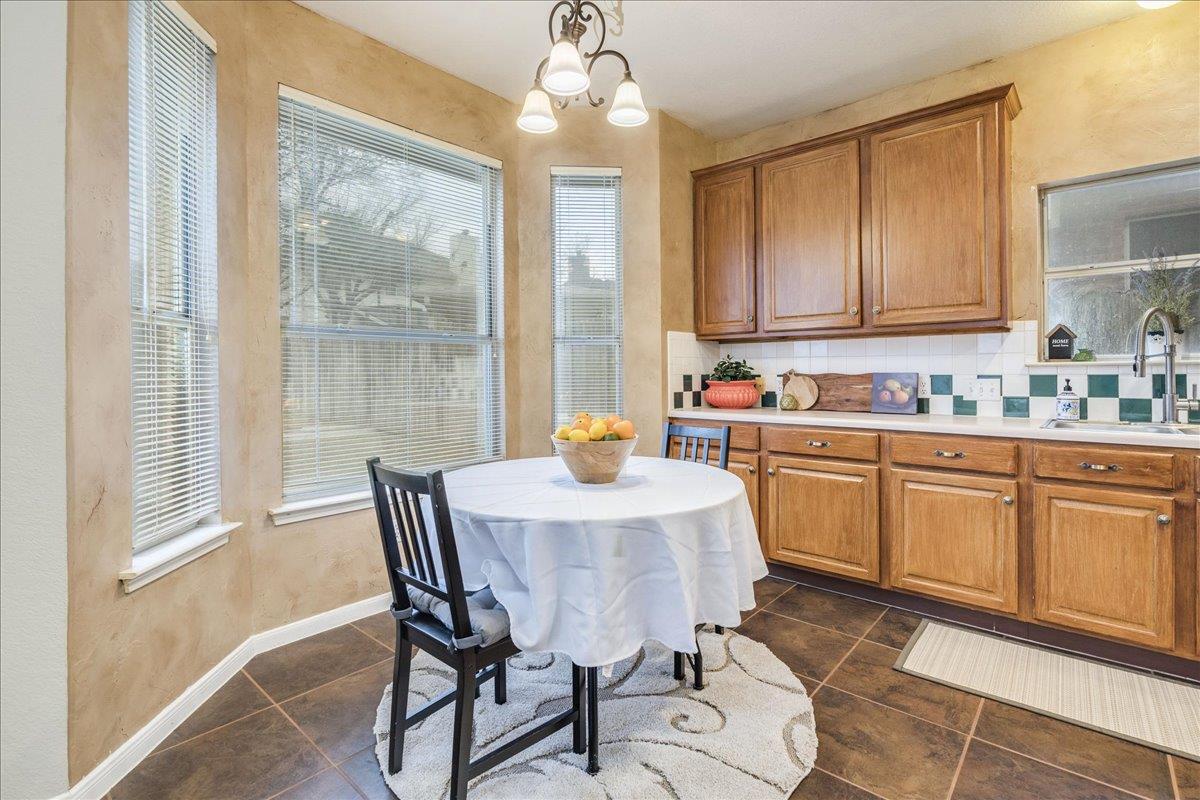 1706 Apache Trail Round Rock TX 78665