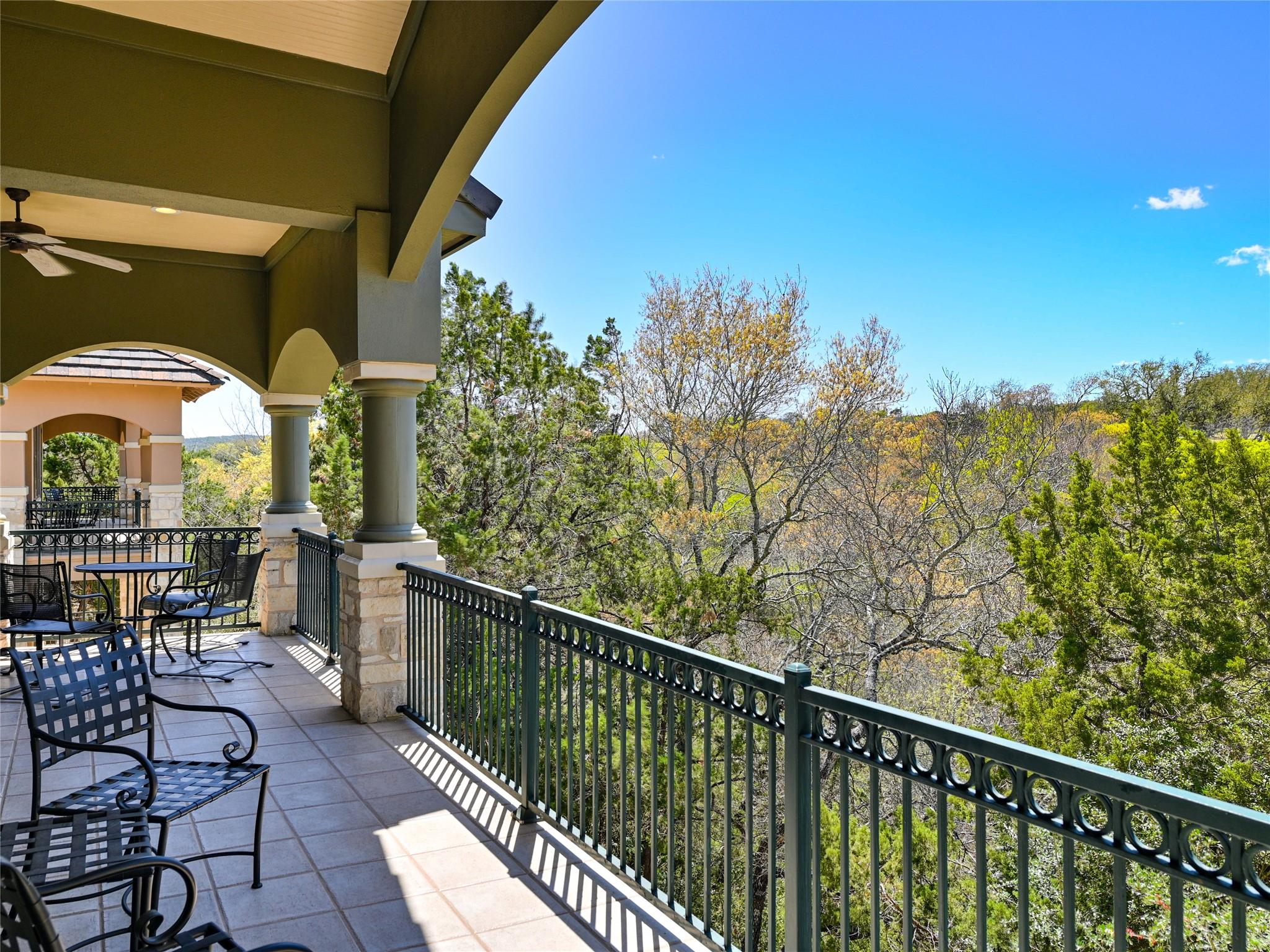 8212 Barton Club Drive Austin TX 78735