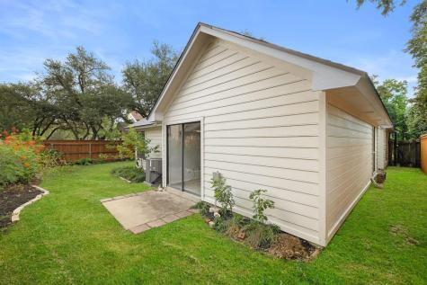 8302 Mendota Cove Austin TX 78717