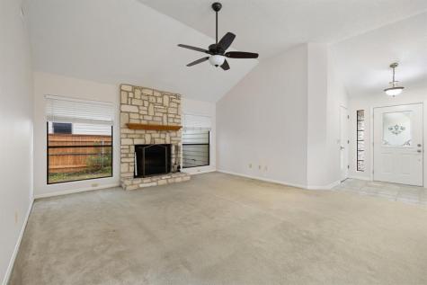 8302 Mendota Cove Austin TX 78717