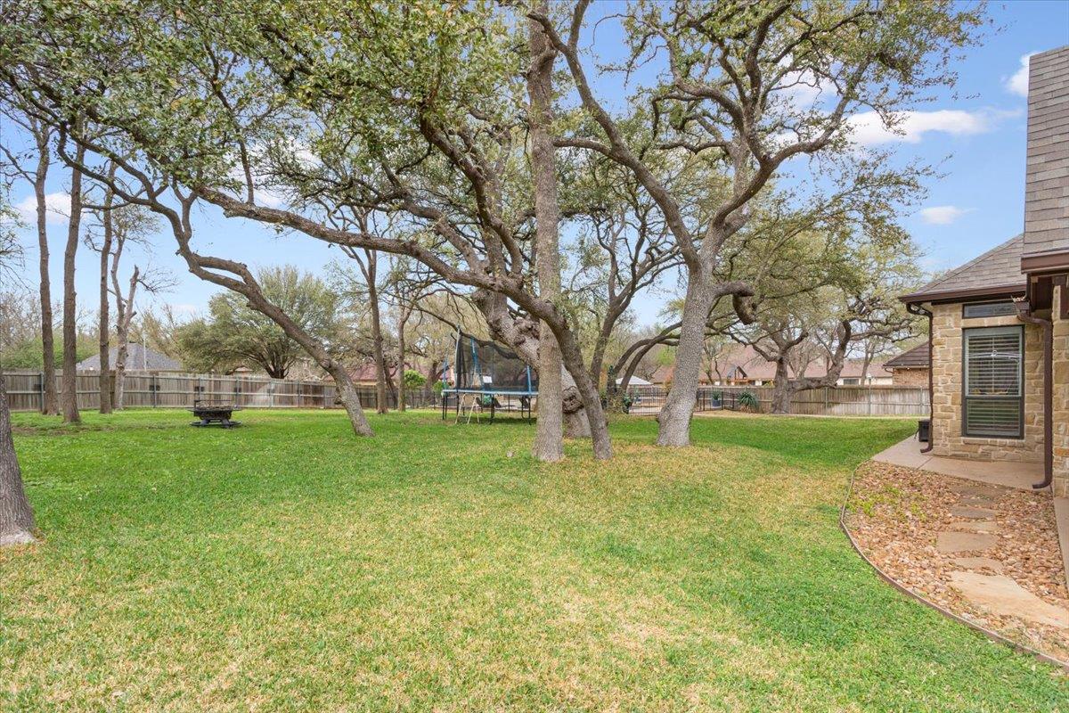 2205 High View Drive Belton TX 76513