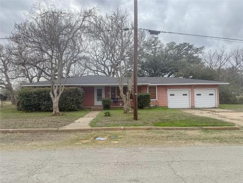 729 N Main Street Lexington TX 78947